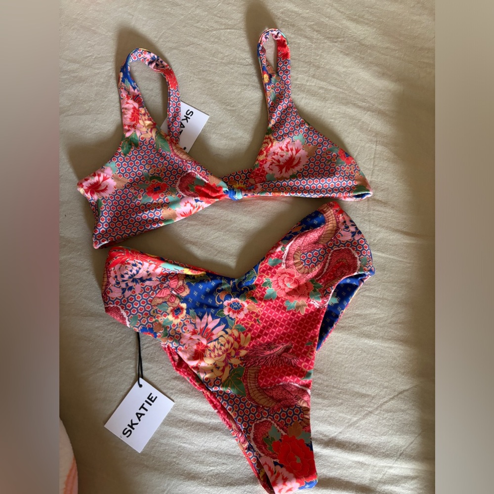 👙 BRAND NEW SKATIE BIKINI 👙